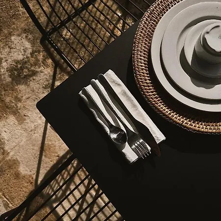 Alojamento de Acomodação e Pequeno-almoço Quomorari Barletta