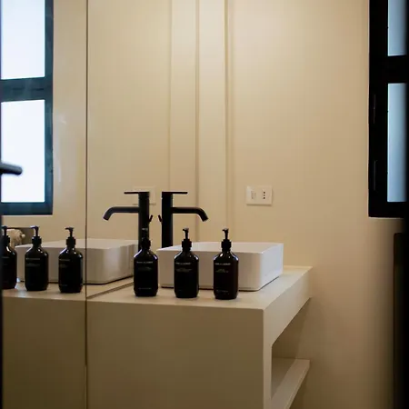 Quomorari Bed & Breakfast *